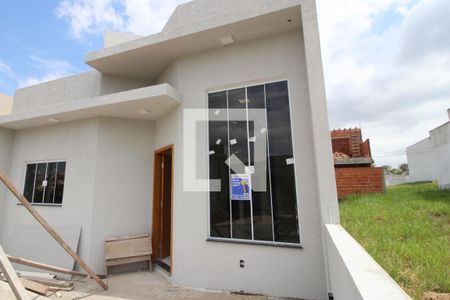 Casa de condomínio para alugar com 124m², 3 quartos e 2 vagasFachada