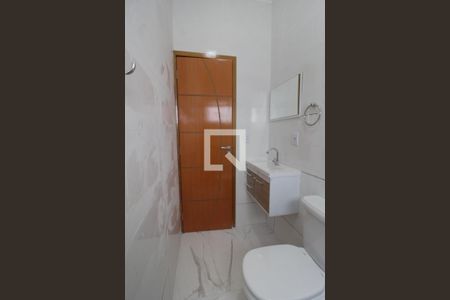 Banheiro da Suíte de casa de condomínio para alugar com 3 quartos, 124m² em Parque São Bento, Sorocaba