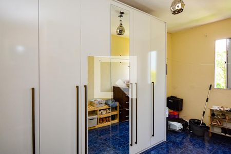 Quarto 1 - Armários de apartamento para alugar com 2 quartos, 64m² em Alves Dias, São Bernardo do Campo