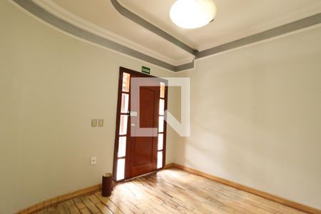 Sala de casa para alugar com 3 quartos, 250m² em Santa Mônica, Uberlândia