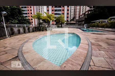 Apartamento para alugar com 60m², 3 quartos e 1 vaga Apartamento para alugar com 60m², 3 quartos e 1 vagaÁrea comum - Piscina