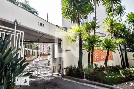 Apartamento para alugar com 60m², 3 quartos e 1 vaga Apartamento para alugar com 60m², 3 quartos e 1 vagaFachada e portaria