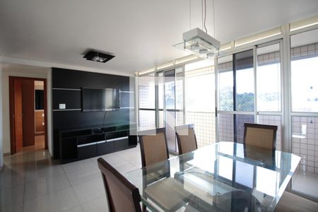Sala de apartamento para alugar com 3 quartos, 93m² em Castelo, Belo Horizonte
