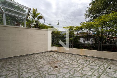 Varanda Sala de casa de condomínio para alugar com 3 quartos, 127m² em Vila Santo Estefano, São Paulo