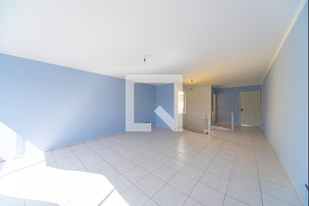 Casa à venda com 170m², 3 quartos e 4 vagasCobertura