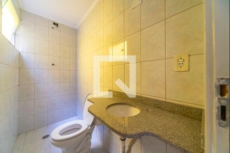 Casa à venda com 170m², 3 quartos e 4 vagasBanheiro Social