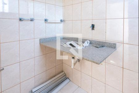 Casa à venda com 170m², 3 quartos e 4 vagasBanheiro do Quarto 1