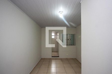 Suite de casa para alugar com 2 quartos, 60m² em Vila Regina, São Paulo