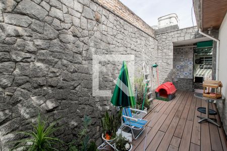 Casa à venda com 368m², 3 quartos e 2 vagasÁrea externa