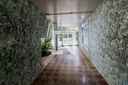 Casa à venda com 368m², 3 quartos e 2 vagas Área externa