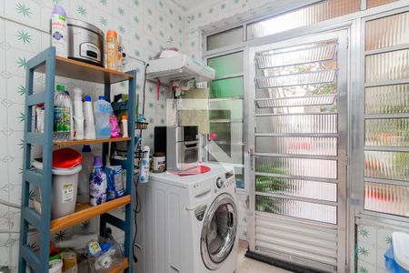 Casa à venda com 368m², 3 quartos e 2 vagasÁrea de serviço