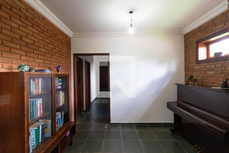 Casa de condomínio à venda com 330m², 3 quartos e sem vagaSalas