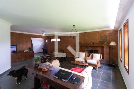 Salas de casa de condomínio para alugar com 3 quartos, 330m² em Parque Xangrilá, Campinas