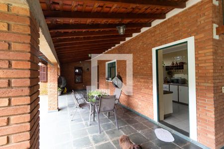 Casa de condomínio à venda com 330m², 3 quartos e sem vagaVaranda