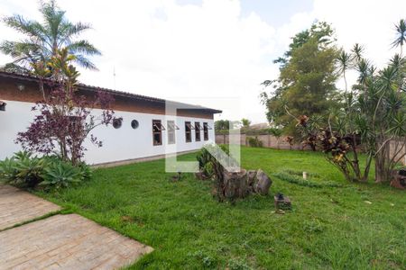 Casa de condomínio à venda com 330m², 3 quartos e sem vagaQuintal