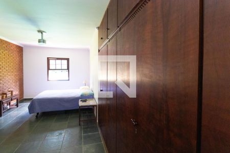 Casa de condomínio à venda com 330m², 3 quartos e sem vagaSuíte