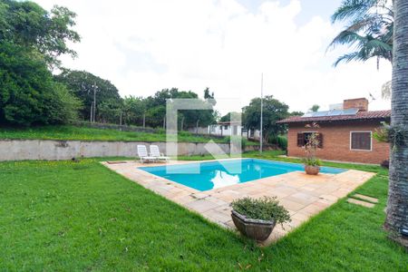 Casa de condomínio à venda com 330m², 3 quartos e sem vagaPiscina