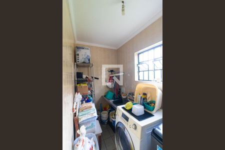 Casa de condomínio à venda com 330m², 3 quartos e sem vagaÁrea de Serviço