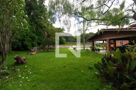 Casa de condomínio à venda com 330m², 3 quartos e sem vagaQuintal