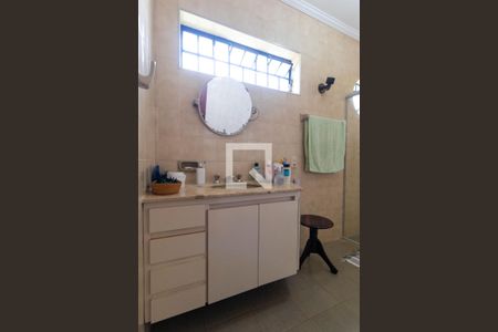 Casa de condomínio à venda com 330m², 3 quartos e sem vagaBanheiro da Suíte