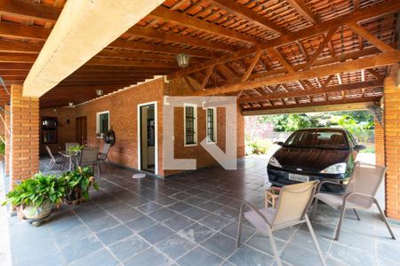 Casa de condomínio à venda com 330m², 3 quartos e sem vagaVaranda