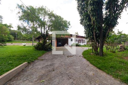 Casa de condomínio à venda com 330m², 3 quartos e sem vagaQuintal