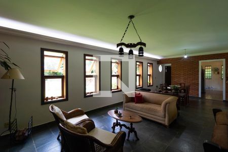 Salas de casa de condomínio à venda com 3 quartos, 330m² em Parque Xangrilá, Campinas