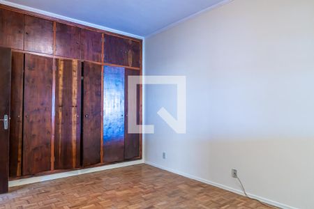 Casa à venda com 180m², 5 quartos e 2 vagas Casa à venda com 180m², 5 quartos e 2 vagasQuarto 3