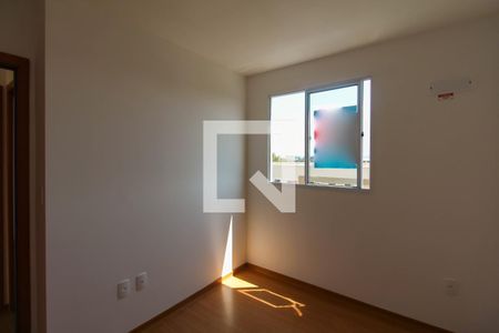 Quarto 2 de apartamento para alugar com 2 quartos, 48m² em Jansen, Gravataí