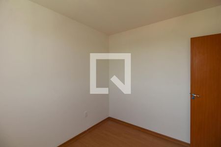 Quarto 2 de apartamento para alugar com 2 quartos, 48m² em Jansen, Gravataí