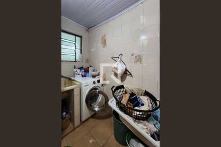 Casa à venda com 120m², 3 quartos e 2 vagasÁrea de Serviço