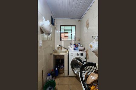 Casa à venda com 120m², 3 quartos e 2 vagasÁrea de Serviço