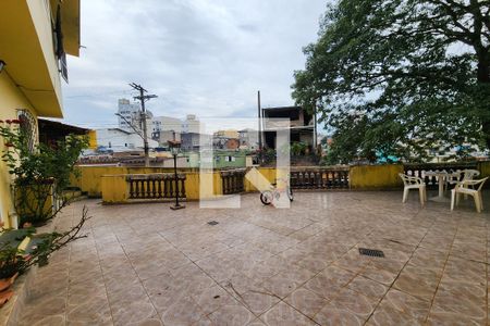 Casa à venda com 120m², 3 quartos e 2 vagasVaranda