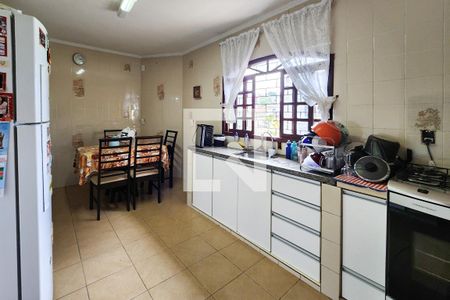 Casa à venda com 120m², 3 quartos e 2 vagasCozinha