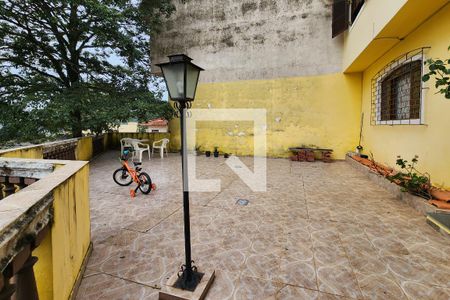 Casa à venda com 120m², 3 quartos e 2 vagasVaranda