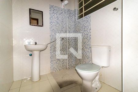 Banheiro de kitnet/studio para alugar com 2 quartos, 46m² em Campos Elíseos, São Paulo