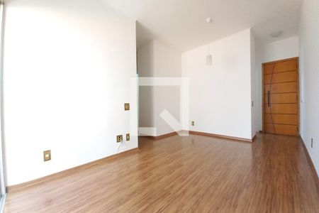Sala de apartamento à venda com 3 quartos, 70m² em Jardim dos Oliveiras, Campinas