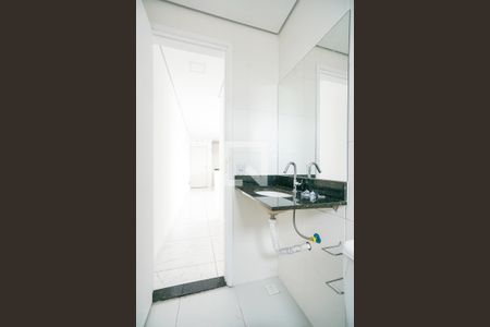Banheiro de apartamento para alugar com 1 quarto, 39m² em Vila Aricanduva, São Paulo