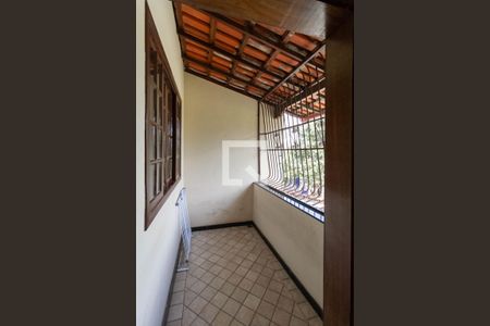 Varanda da sala de casa à venda com 3 quartos, 143m² em Serrano, Belo Horizonte