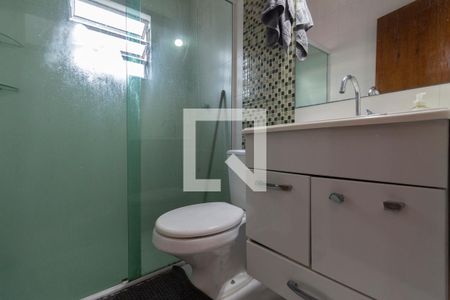 Casa à venda com 250m², 4 quartos e 2 vagas Casa à venda com 250m², 4 quartos e 2 vagasCasa 2 Banheiro