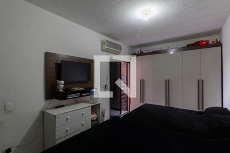 Casa à venda com 250m², 4 quartos e 2 vagas Casa à venda com 250m², 4 quartos e 2 vagasCasa 2 Quarto 2