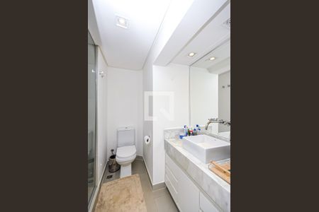 Apartamento à venda com 115m², 2 quartos e 1 vagaBanheiro 1