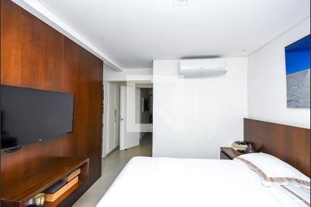 Apartamento à venda com 115m², 2 quartos e 1 vagaSuíte
