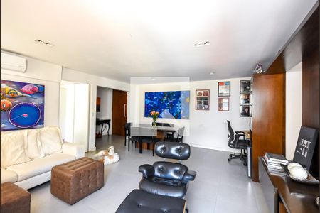 Apartamento à venda com 115m², 2 quartos e 1 vagaSala 