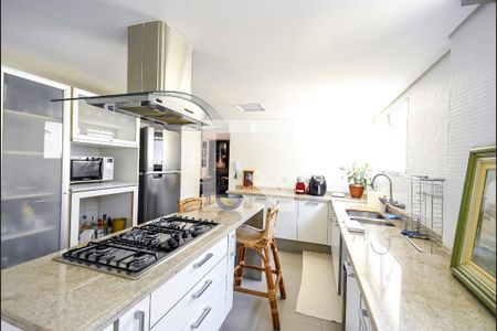 Apartamento à venda com 115m², 2 quartos e 1 vagaCozinha 