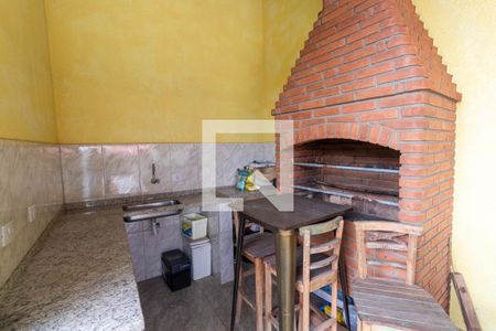 Casa à venda com 400m², 4 quartos e 2 vagasChurrasqueira