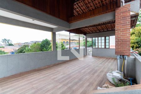 Casa à venda com 400m², 4 quartos e 2 vagasSalão de Festas