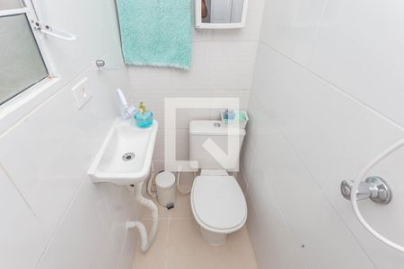 Banheiro de kitnet/studio para alugar com 1 quarto, 16m² em Aclimação, São Paulo