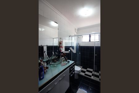 Apartamento à venda com 180m², 3 quartos e 4 vagasQuarto 2 - Suíte Banheiro