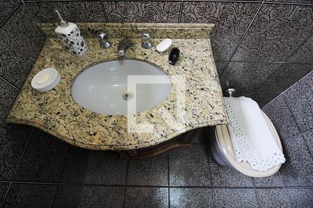 Apartamento à venda com 180m², 3 quartos e 4 vagasBanheiro Social